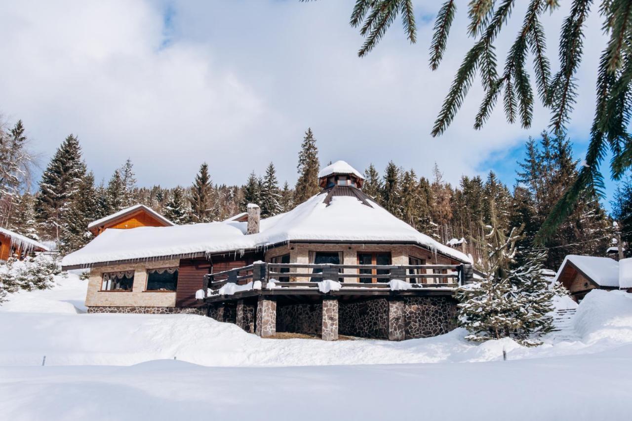 Медовий Двір Nizhnyaya Rozhanka Exterior photo
